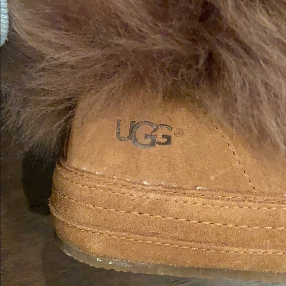 Ugg boots - Picture 3 of 6